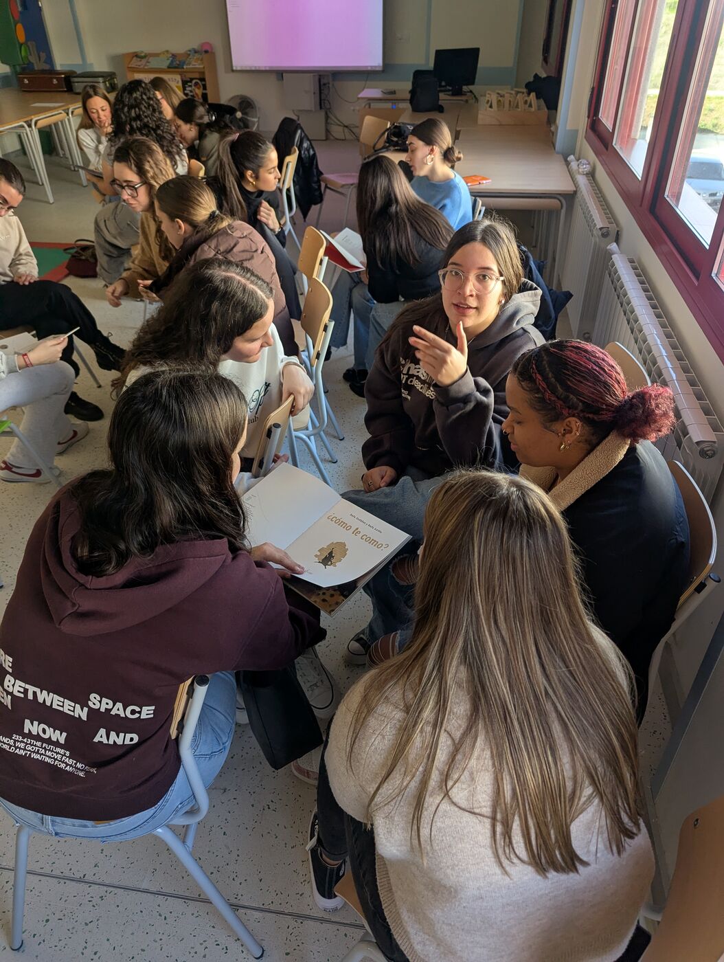 Alumnado de Educación Infantil en el taller